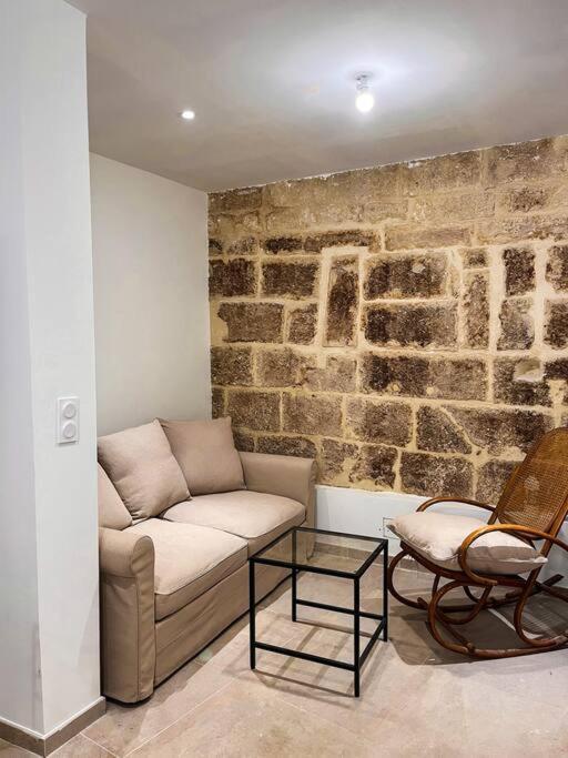 Appartement Charmant Et Calme Dans L'Herault Poussan المظهر الخارجي الصورة